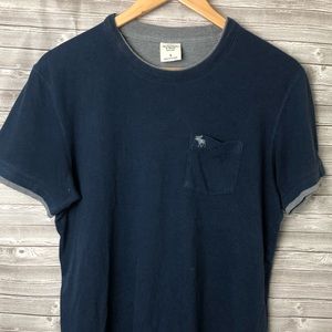 Trendy Abercrombie and Fitch classic basic shirt